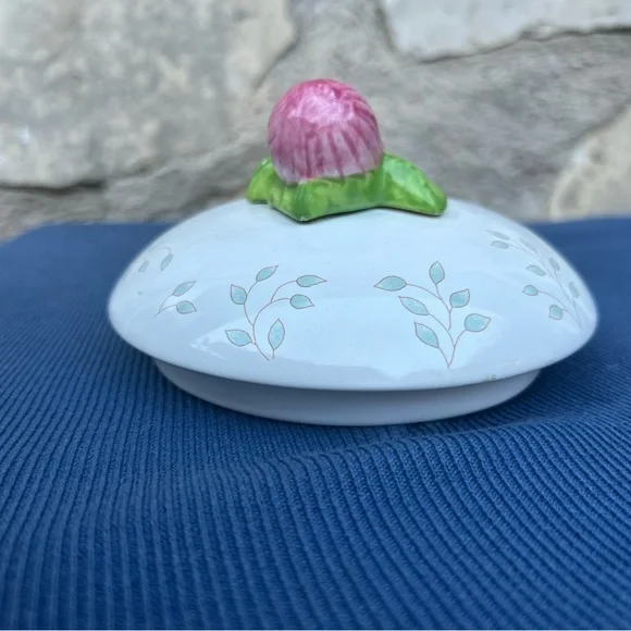 Lenox Butterfly Meadow Porcelain Beverage Dispenser